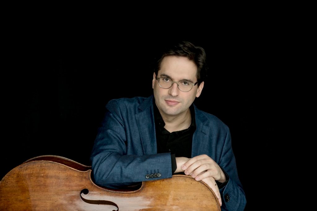 知名瑞士大提琴家- 波特拉(Christian Poltéra, 1977- )