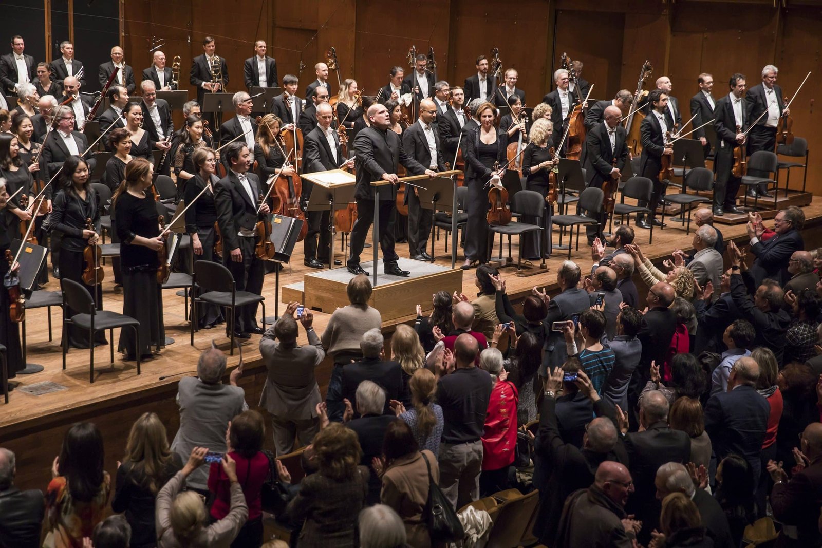 Jaap van Zweden conducts the New York Philharmonic 2018